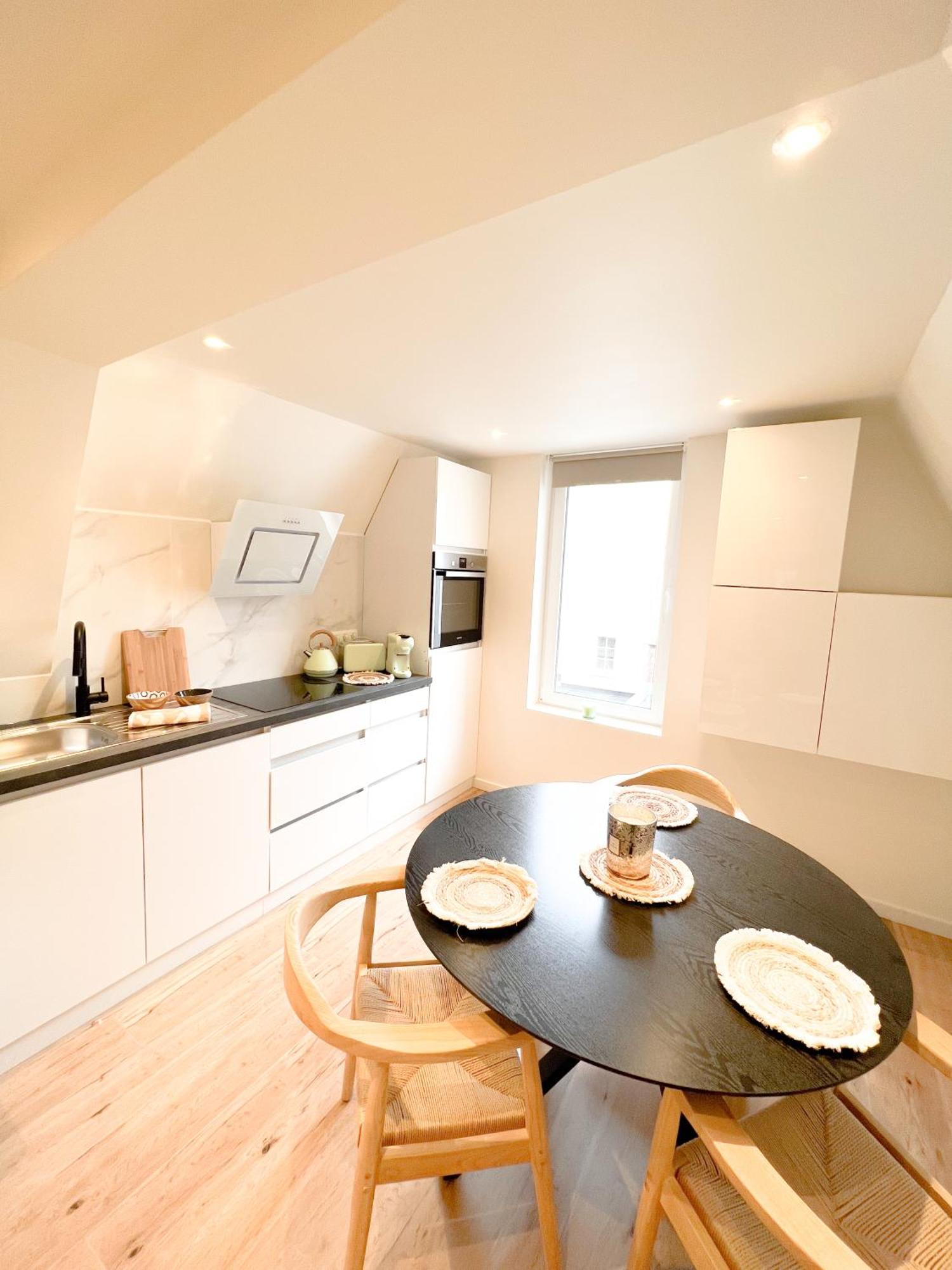 אנטוורפן Mayfair Suites מראה חיצוני תמונה