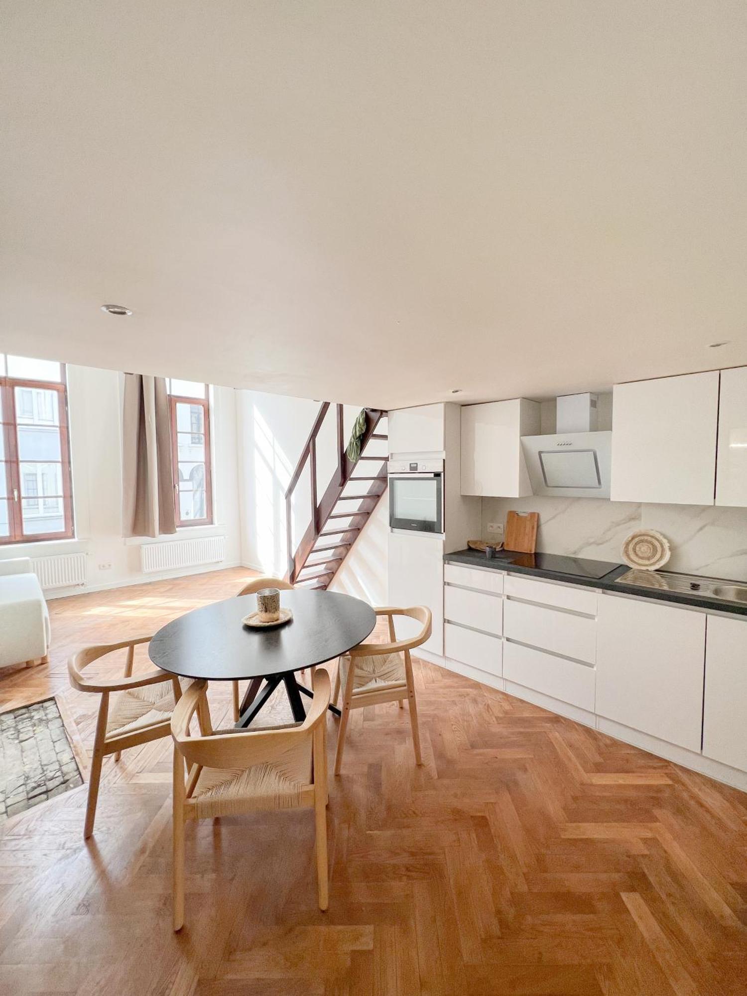 אנטוורפן Mayfair Suites מראה חיצוני תמונה