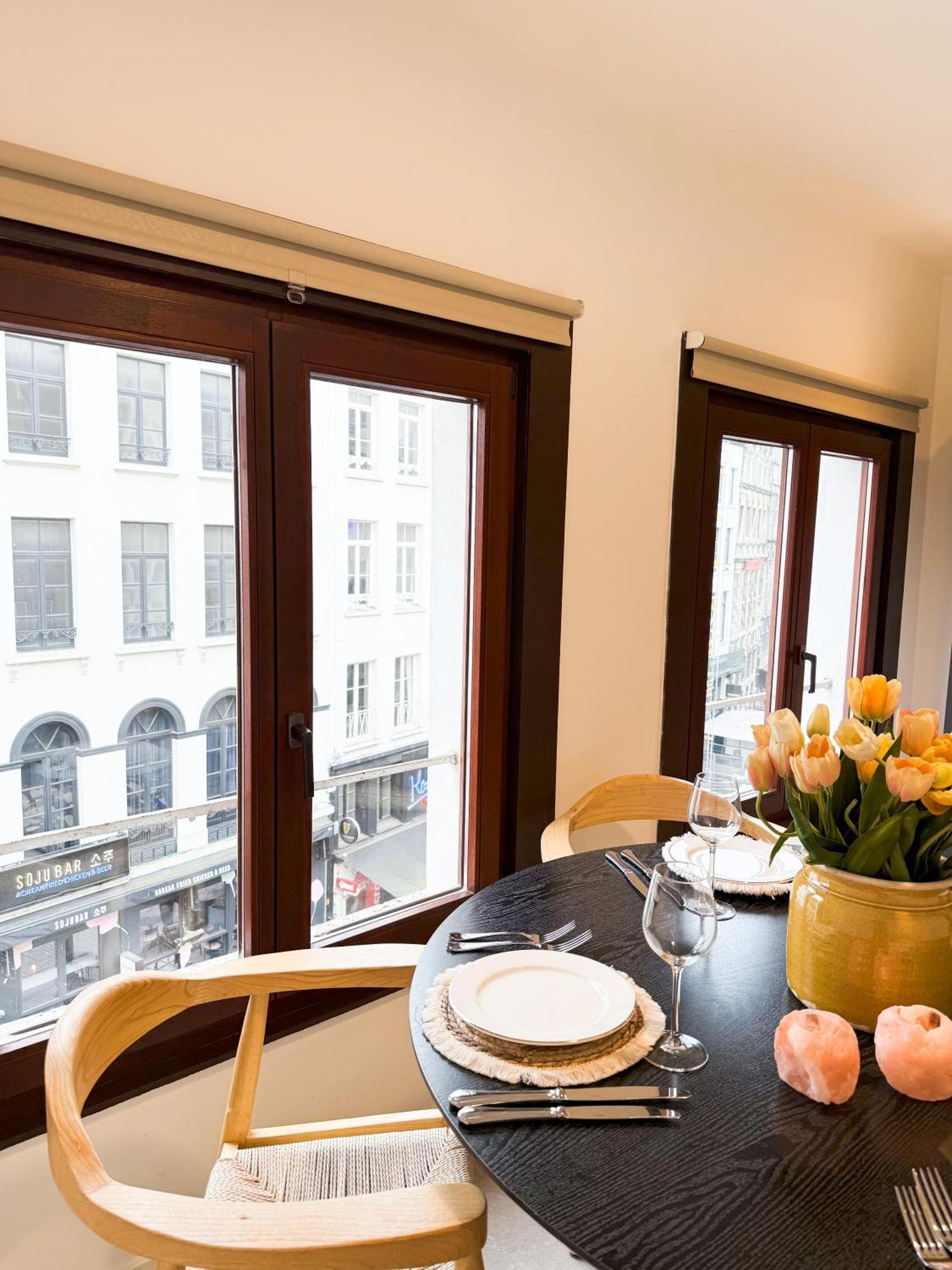 אנטוורפן Mayfair Suites מראה חיצוני תמונה